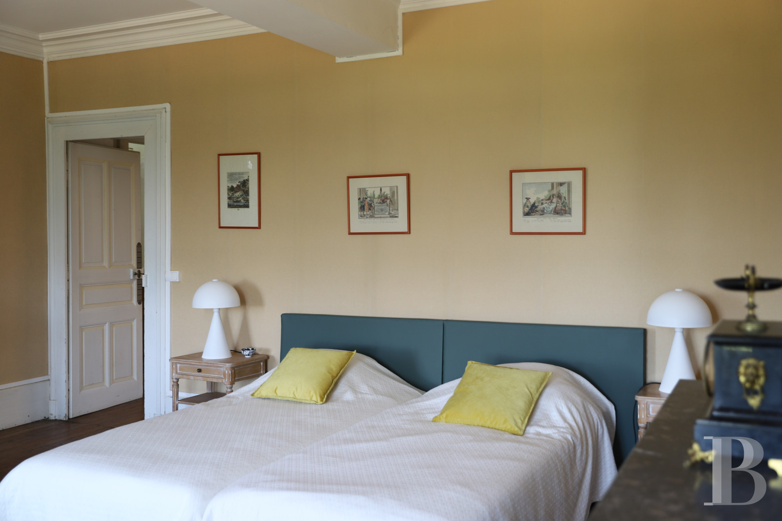 A 19th-century château by the Cisse river, south-west of Blois in the Loir-et-Cher region - photo  n°30